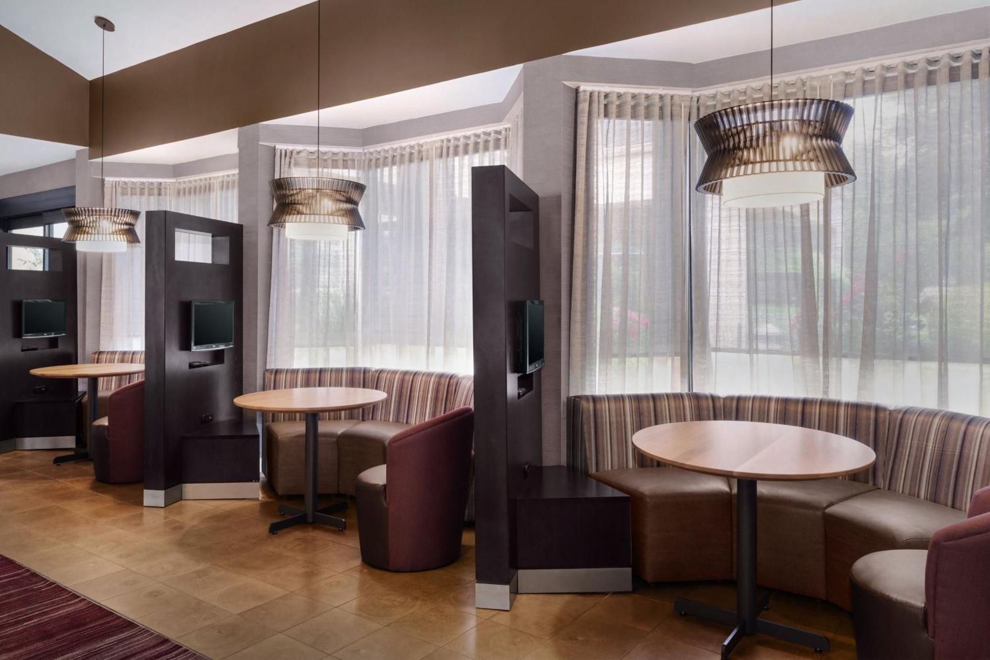 Hotel Courtyard By Marriott Mahwah Extérieur photo
